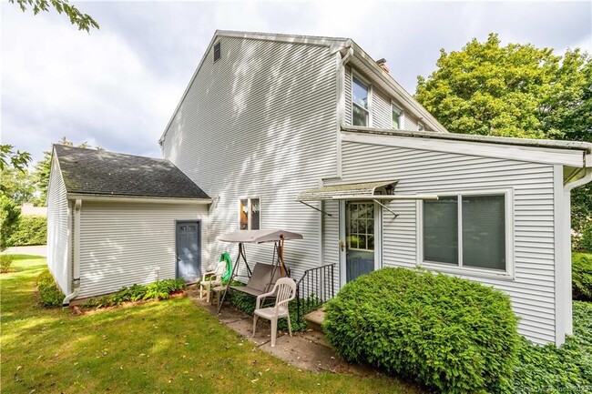 Building Photo - 113 Brandegee Ln