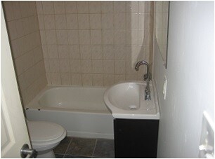 Bathroom 2 - 1504 A St NE