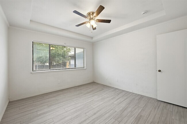 Building Photo - 1746 Glencairn Ln