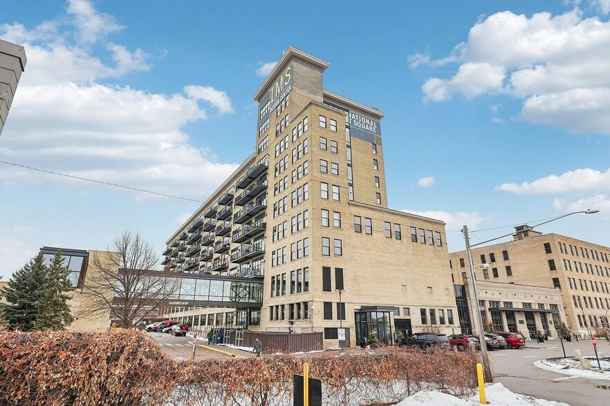 Building Photo - 290 Market St