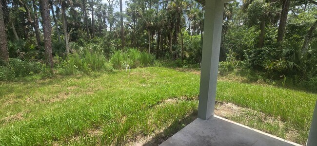 Building Photo - Great Location  2/1 Single Family Home