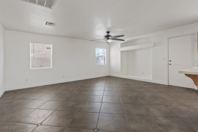 Building Photo - 1676 Victor Hugo Ln