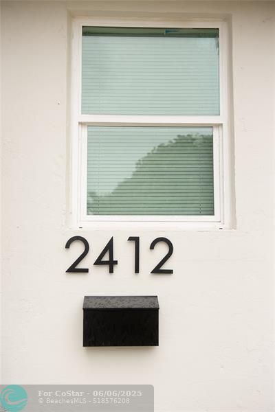 Building Photo - 2412 Sherman St
