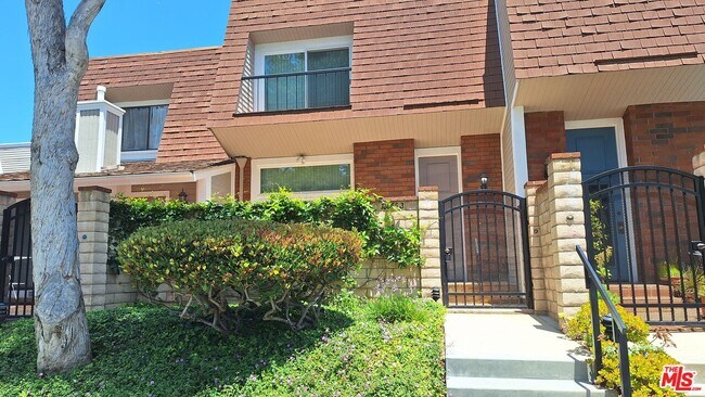 Primary Photo - 13055 Mindanao Way