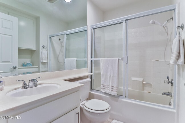 Building Photo - 342 Via Colinas