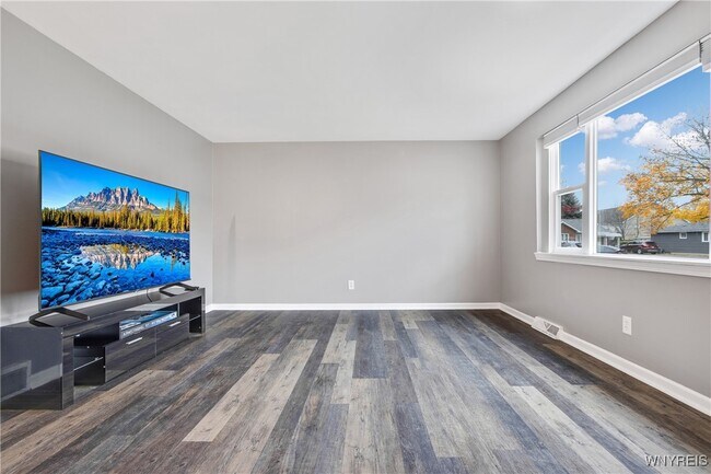 Building Photo - 106 Patsy Ln