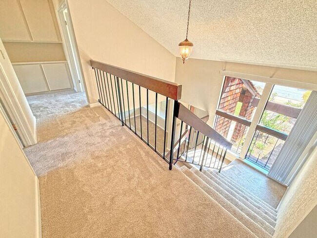 Building Photo - Gorgeous Almaden Valley Home Near Almaden Lake Park!