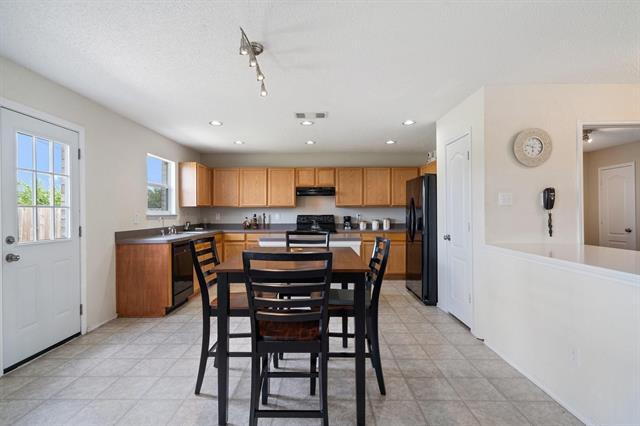 Building Photo - 1603 Purpletop Dr