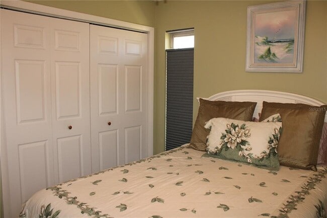 Building Photo - 5062 Live Oak Cir