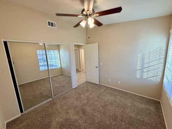 Building Photo - 4238 Brookside Dr