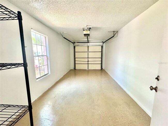 Building Photo - 4943 Walden Cir