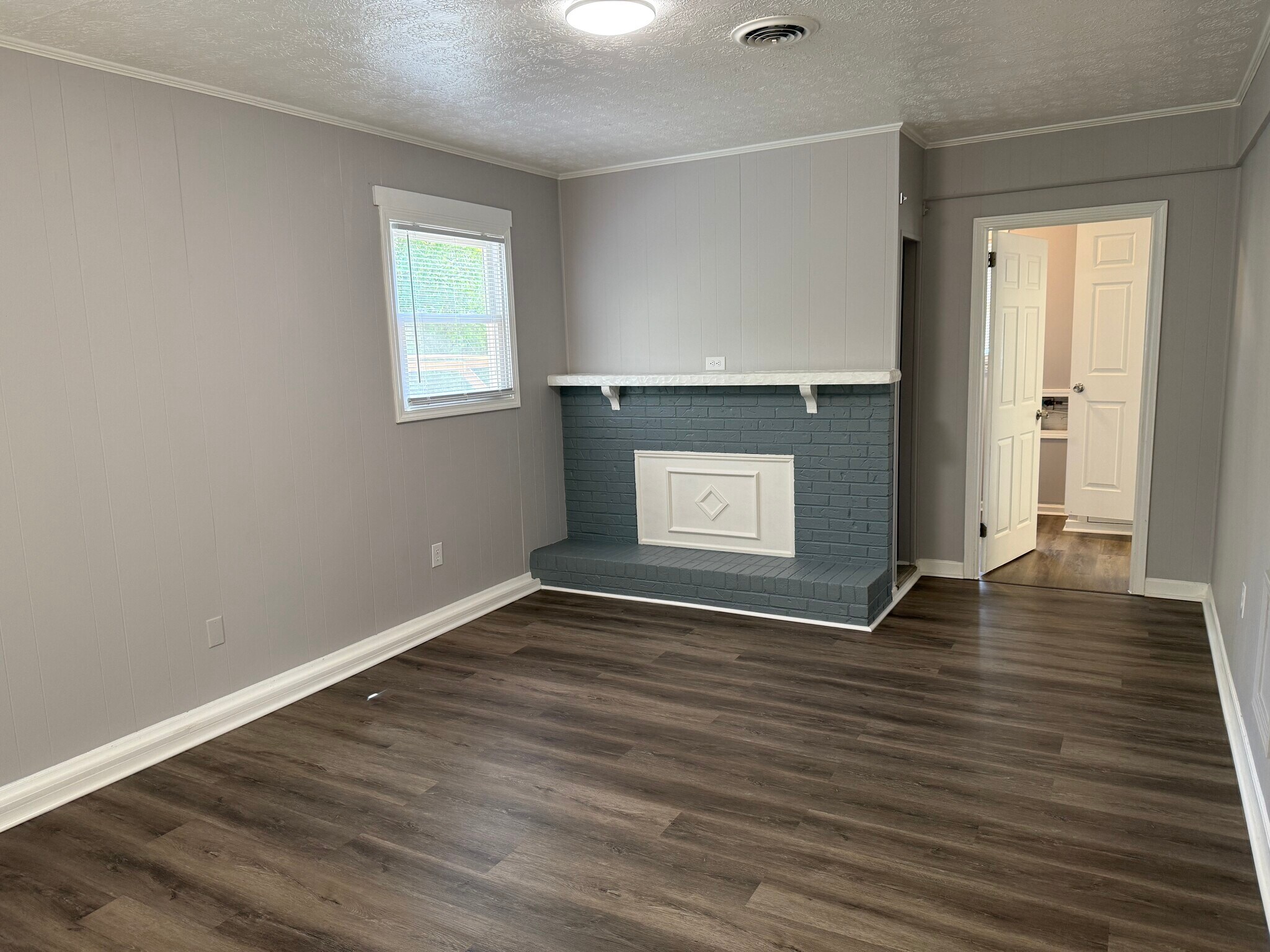 Family Room or 4th Bedroom - 110 Gilliland Ave