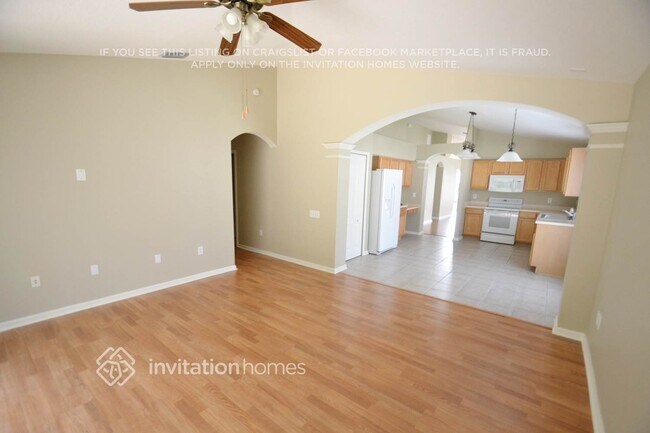 Building Photo - 25422 Lexington Oaks Blvd