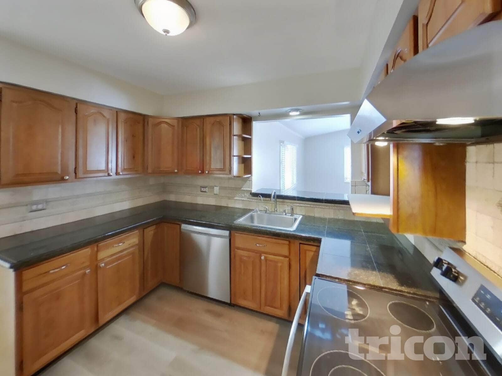 Building Photo - 1235 Casa Solana Dr