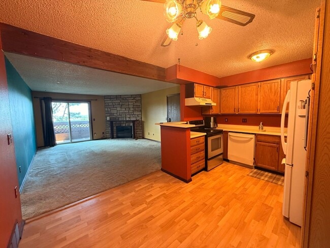 Building Photo - Green Mountain Condo with Scenic Views & Trail Access