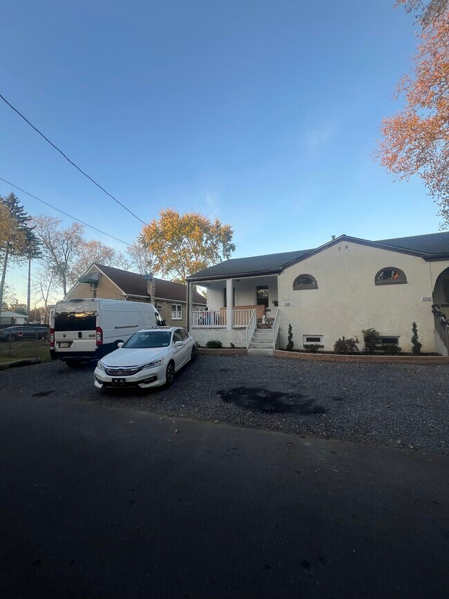 Building Photo - 1308 Ashby Ave
