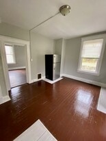 Building Photo - 3927 Cass Ave