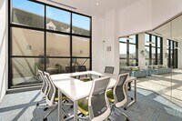 Building Photo - 175 Avenue F