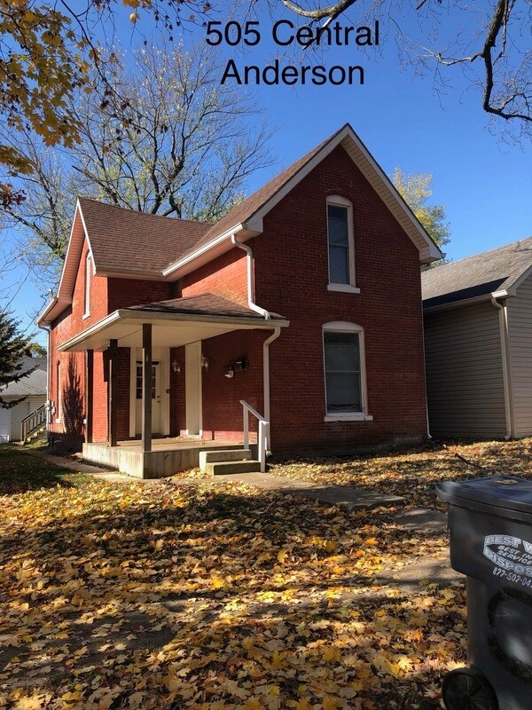 Building Photo - 505 1/2 Central Ave