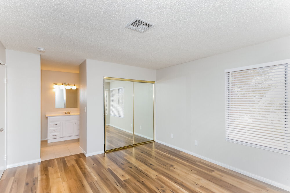 Building Photo - 8342 Huxley St