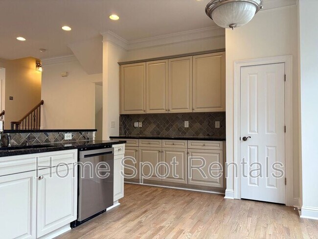 Building Photo - 2664 Rivers Edge Dr NE