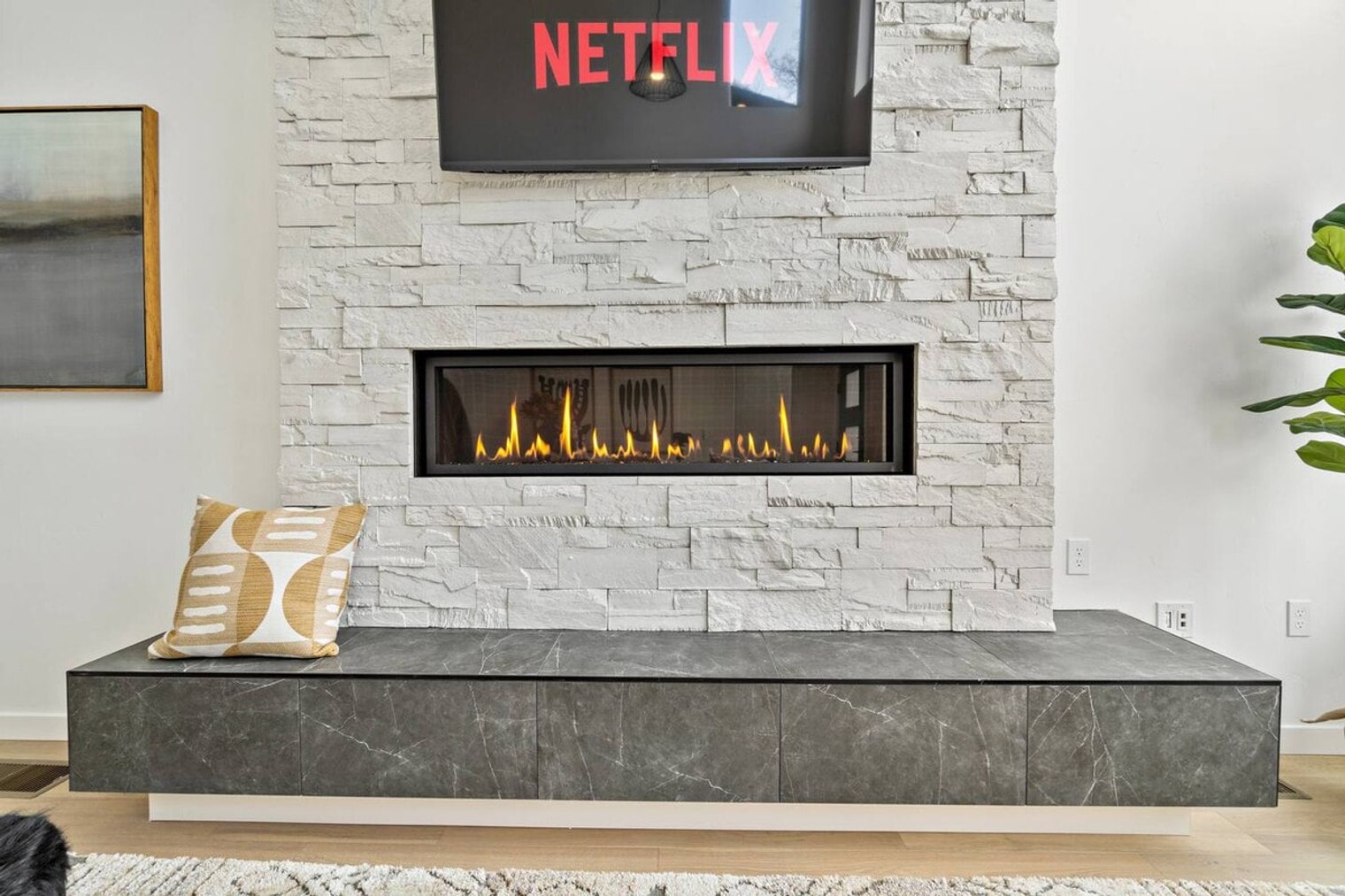 Building Photo - 1530 S Denver Ave