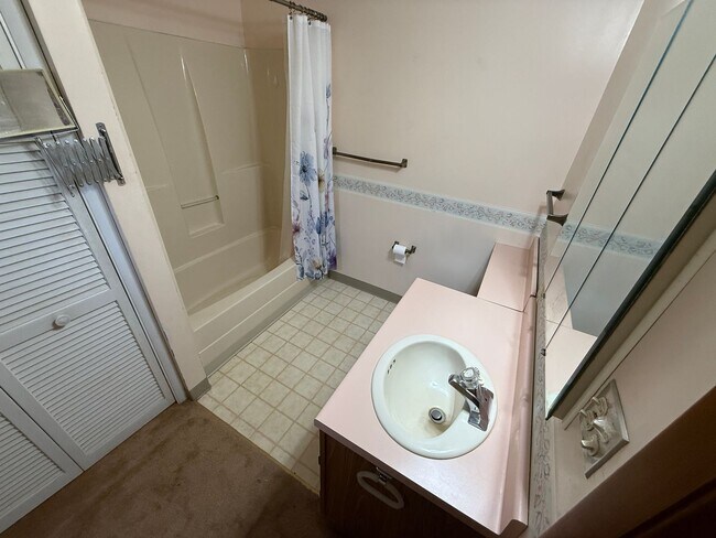 Building Photo - Beautiful Lot in Waxhow