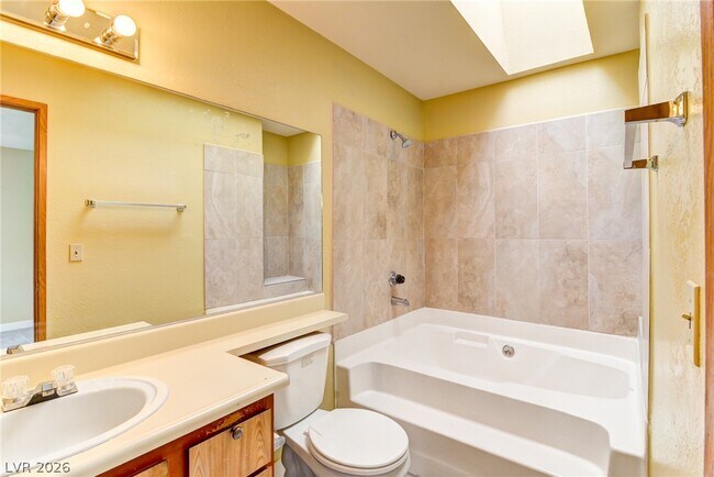 Building Photo - 2980 Juniper Hills Blvd