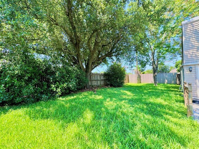 Building Photo - 7743 Portal Dr