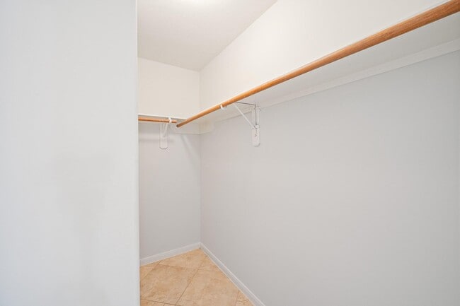 Building Photo - 8027 Daylilly Creek Dr