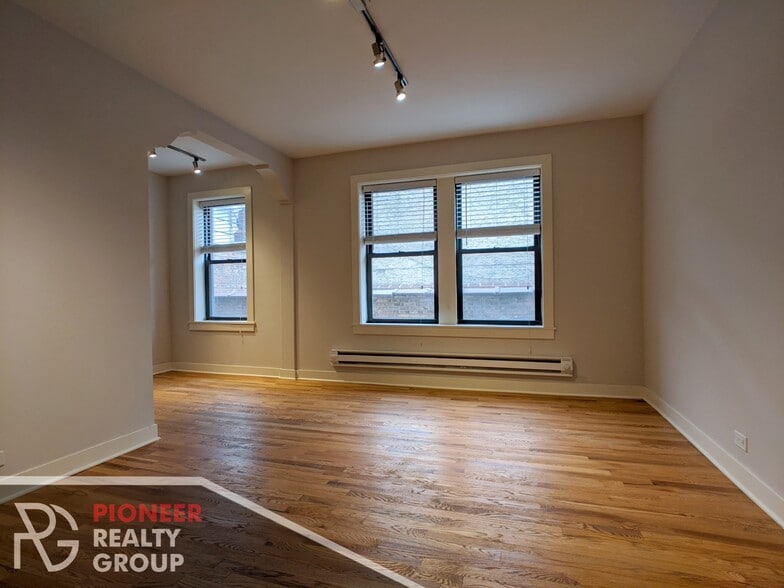 Building Photo - 2430 N Kedzie Blvd