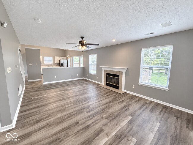 Building Photo - 12915 Longleaf Ln