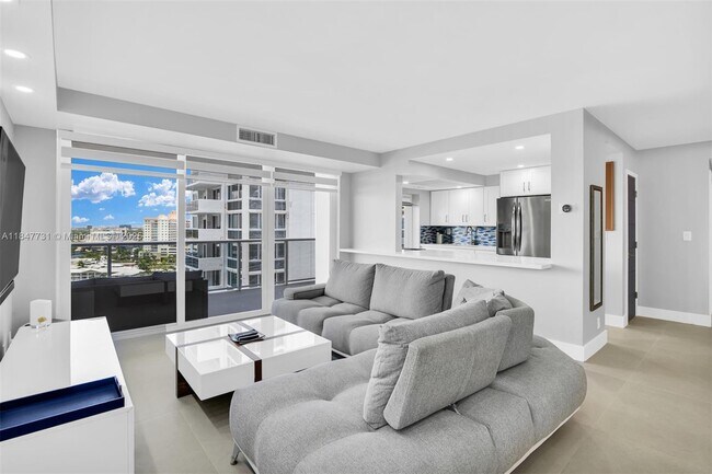 Building Photo - 2701 N Ocean Blvd