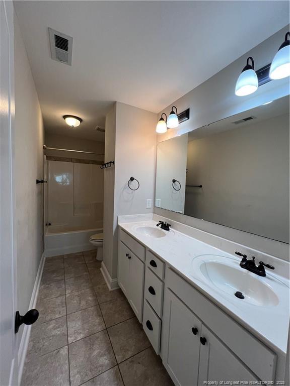 Building Photo - 65 Spring Water Ct