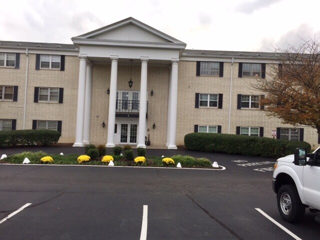 Building 2 - 284 El Conquistador Pl