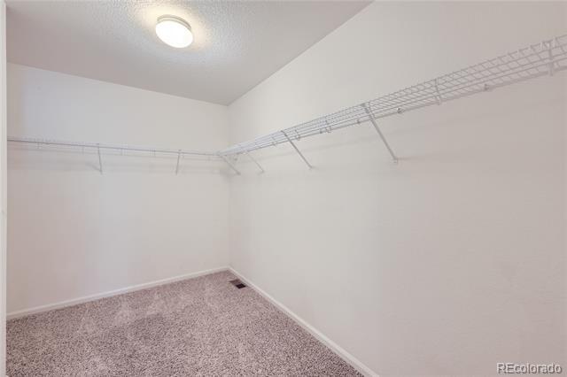 Building Photo - 5960 Jaguar Way