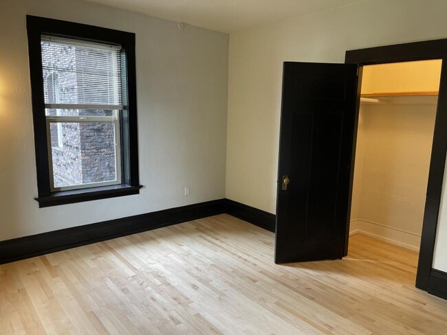 Building Photo - Ben Lomond - 1 bedroom