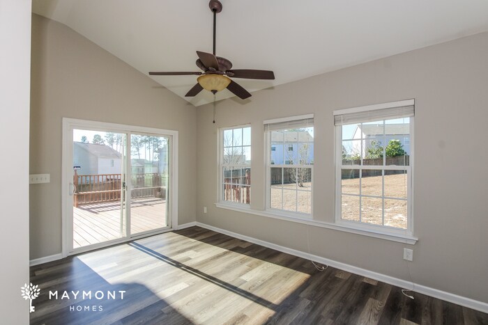 Building Photo - 226 pico Pl