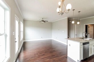 Building Photo - 4419 Castellon Way