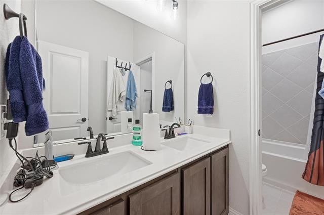 Building Photo - 129 Fireberry Dr