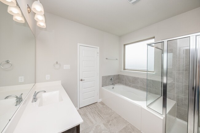 Building Photo - 6301 Superior Dr