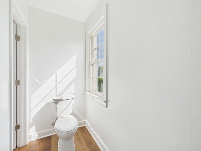 Building Photo - 3600 Pilots Ln