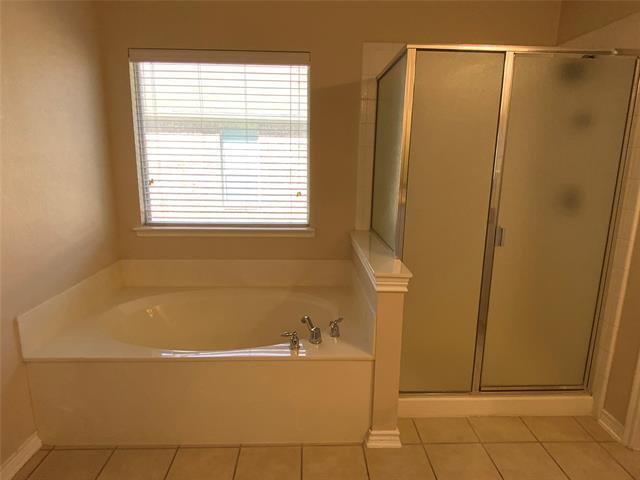 Building Photo - 15555 Appaloosa Dr
