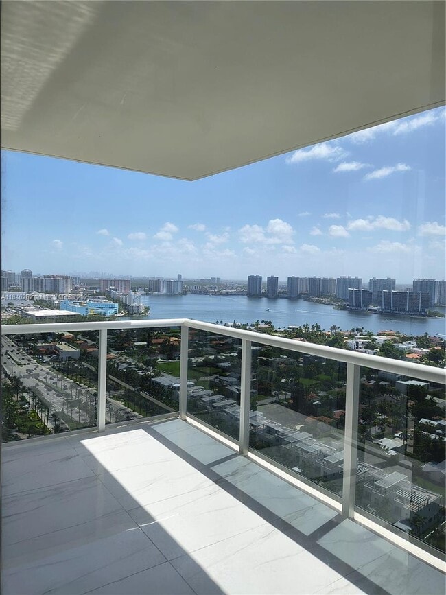 Building Photo - 19111 Collins Ave