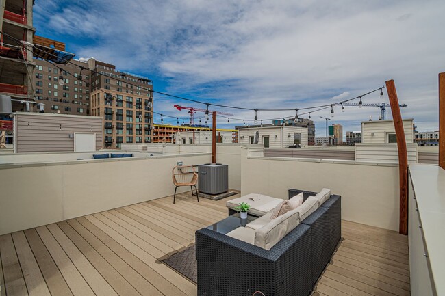 Building Photo - Modern 2BD, 3BA RiNo Townhome with Garage and Rooftop Deck