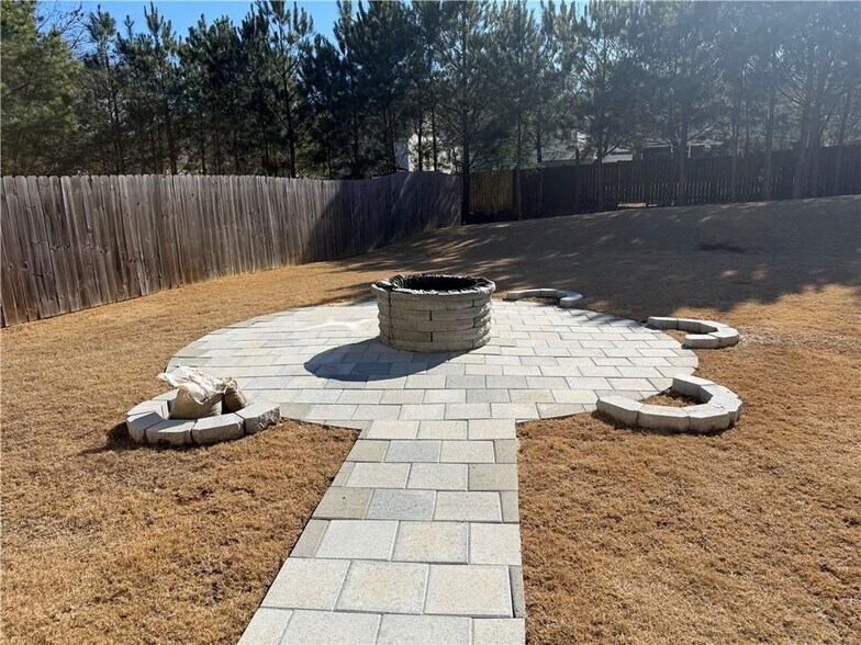 Building Photo - 116 Teramont Ct