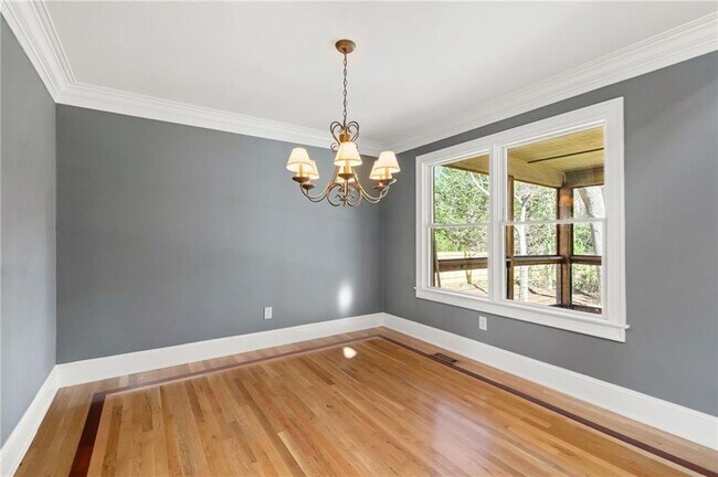 Building Photo - 4800 Grants Way NE