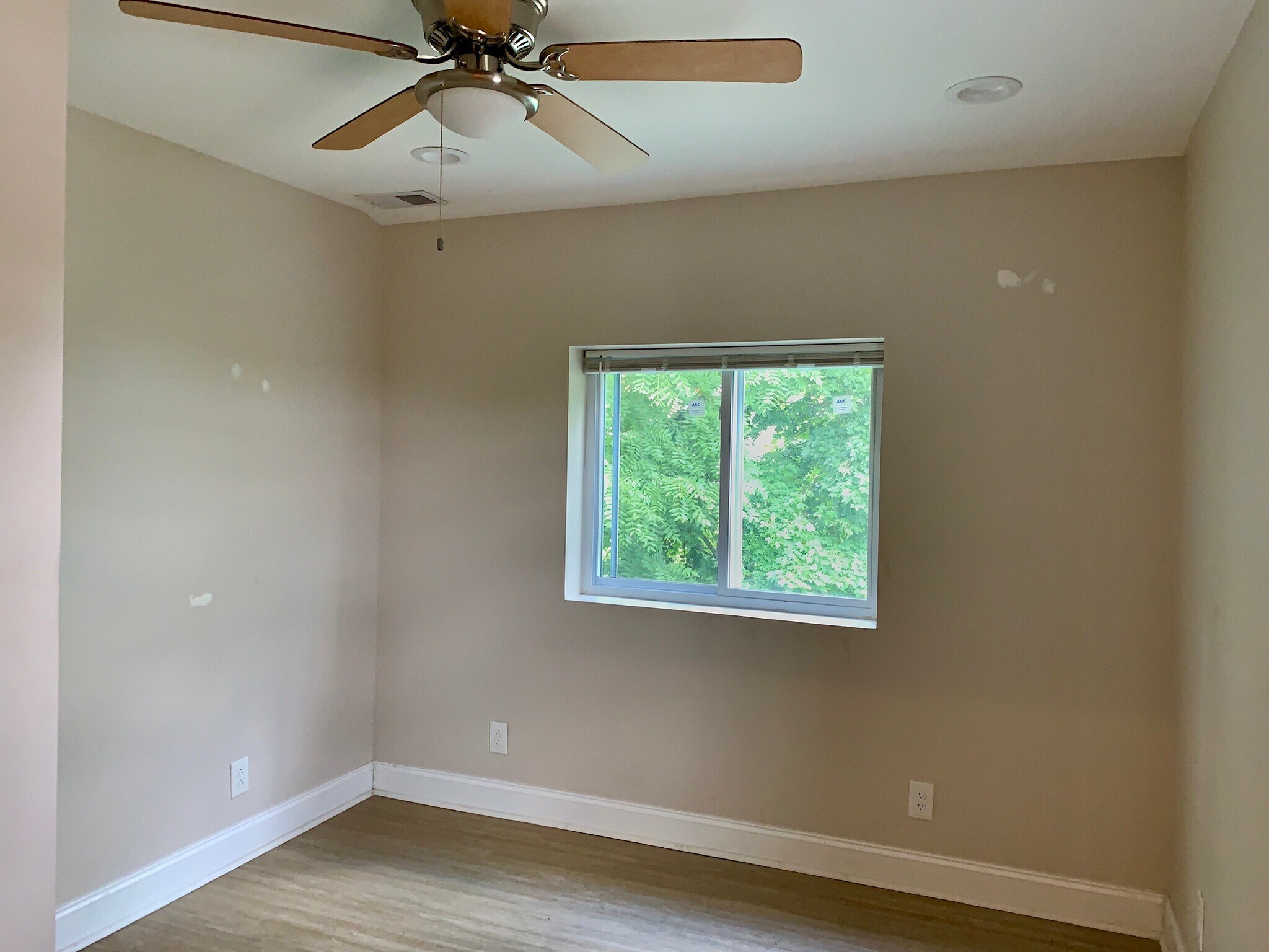 Building Photo - 5439 Penn Ave