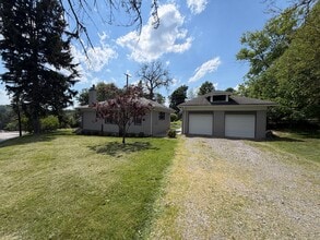 Building Photo - 3855 Mt Royal Blvd