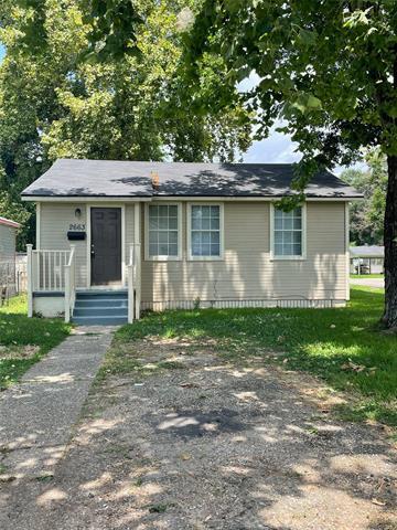 Primary Photo - 2663 Hoyer St